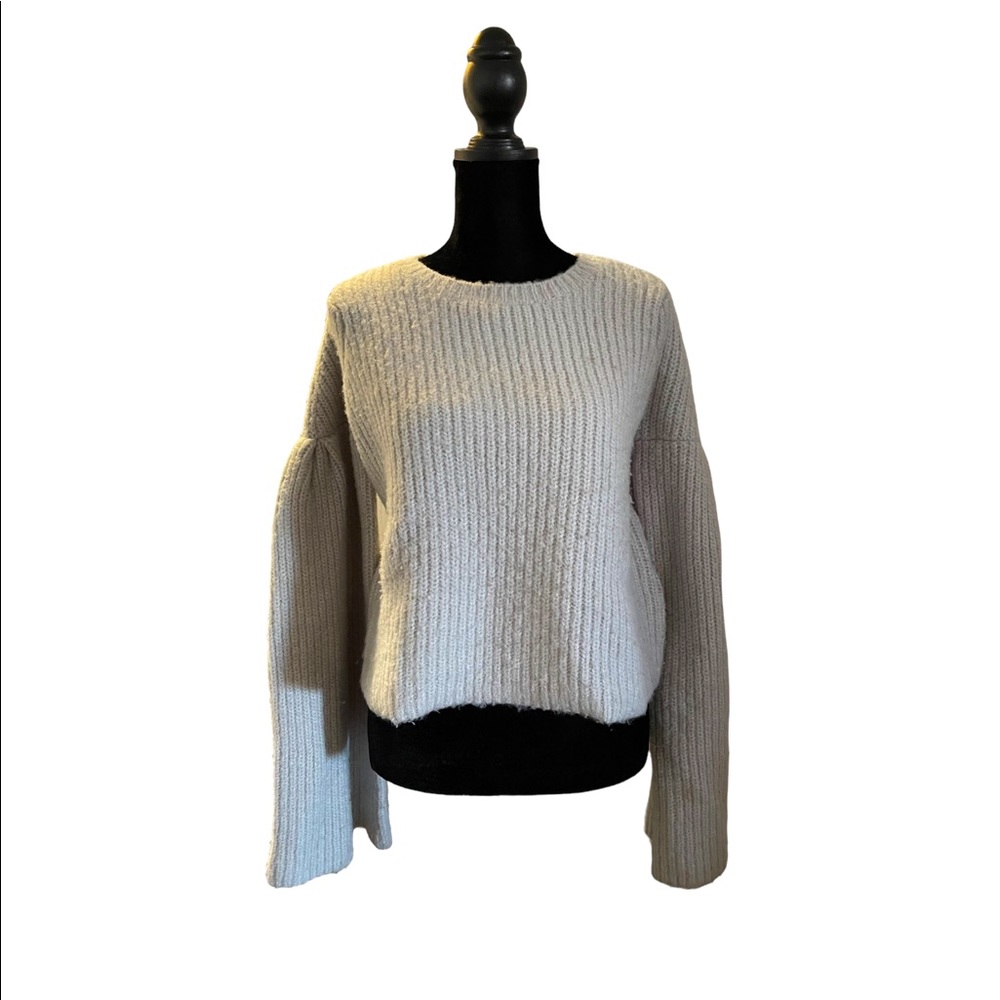 Lovers and Friends crop sweater w/ ex large bell sleeves.